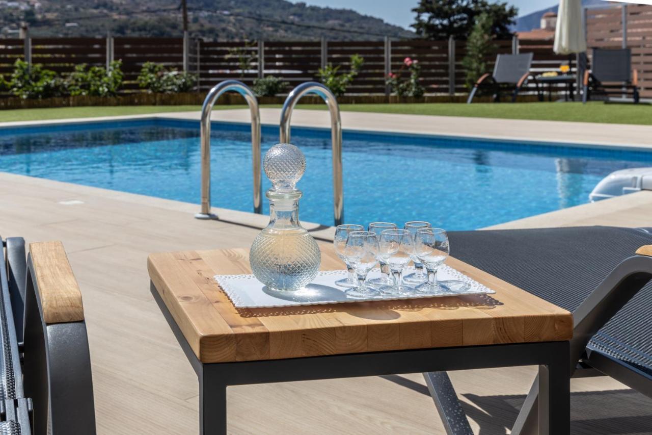 Villa Neonis Spílion Екстериор снимка