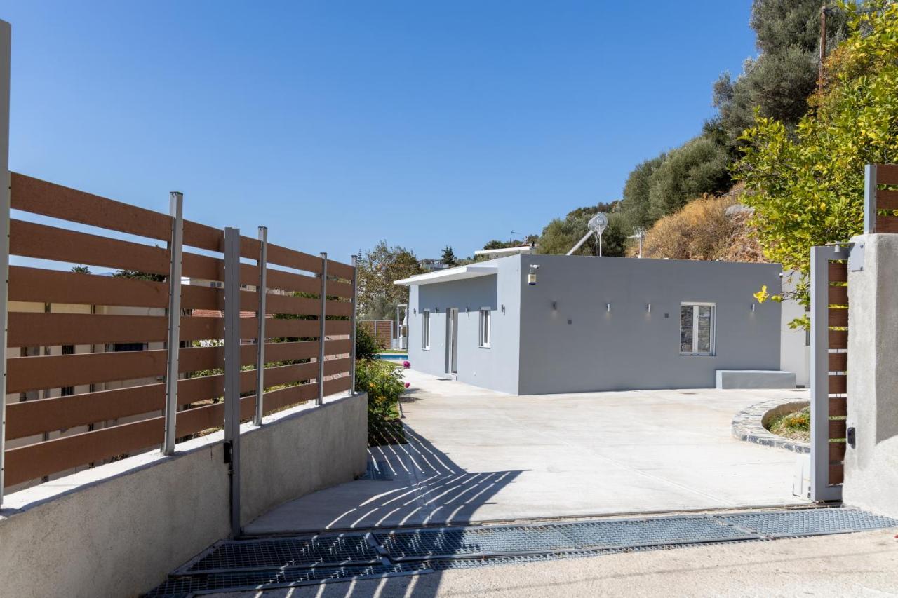 Villa Neonis Spílion Екстериор снимка