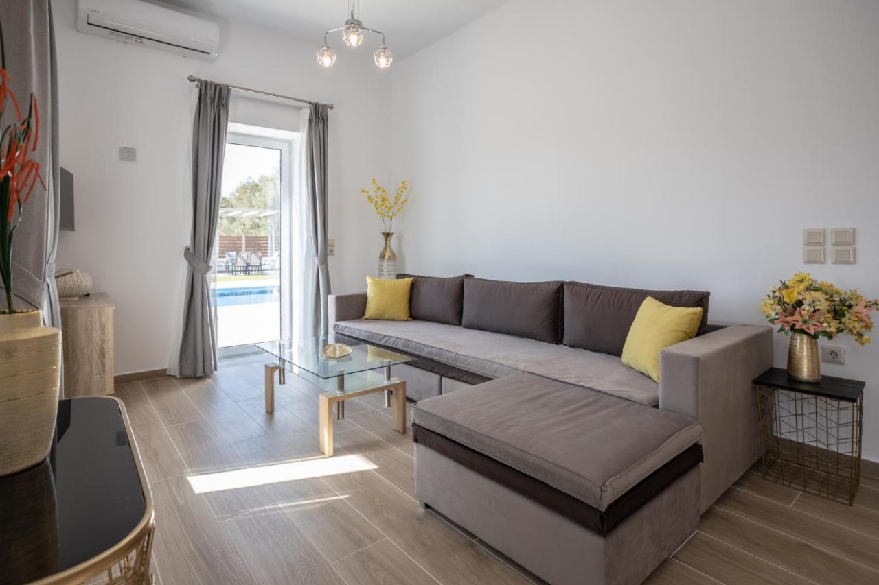 Villa Neonis Spílion Екстериор снимка